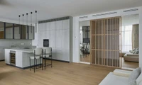 Offene Designküche mit geölten Landhausdielen aus Holz – elegante Parkettlösung von Art Parkett Stelzl in München